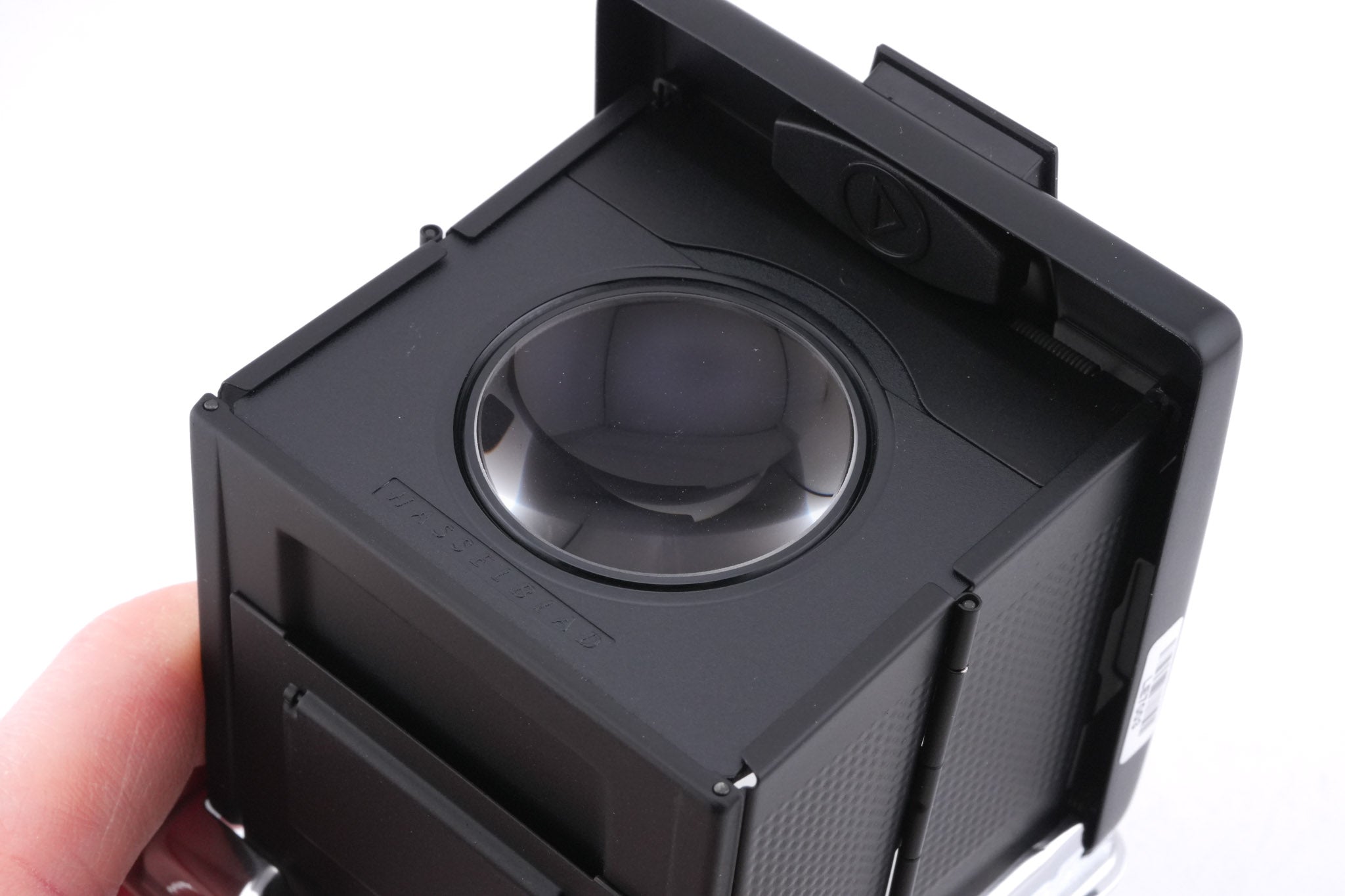 Hasselblad 501C (11045) + Waist Level Finder (New / Black, 42323) + Acute Matte D Standard Focusing Screen (42204)