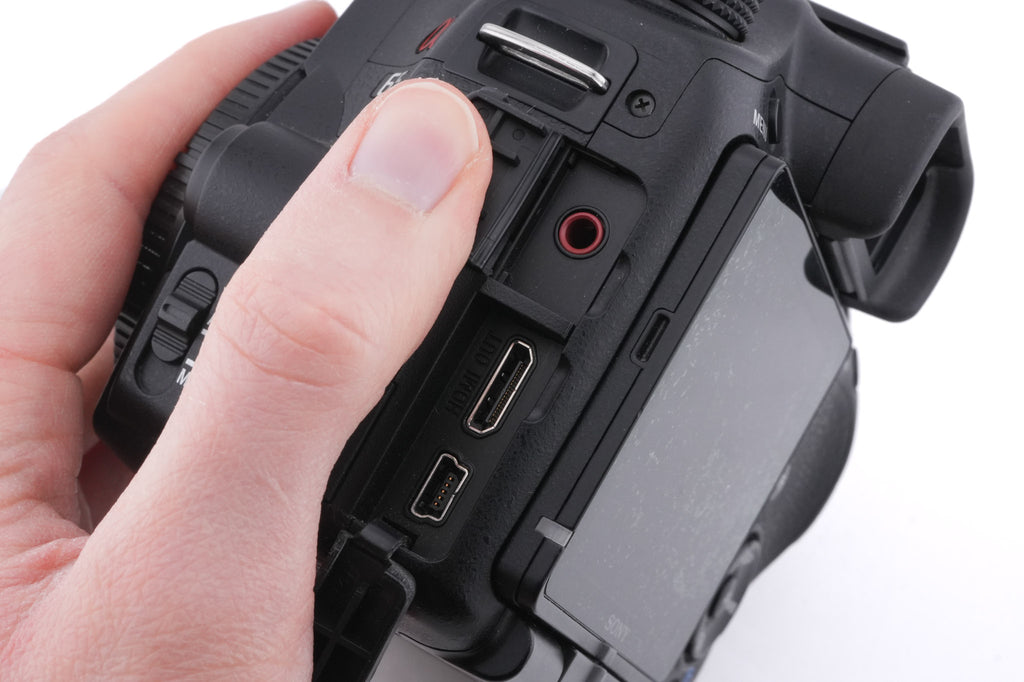 Sony A65
