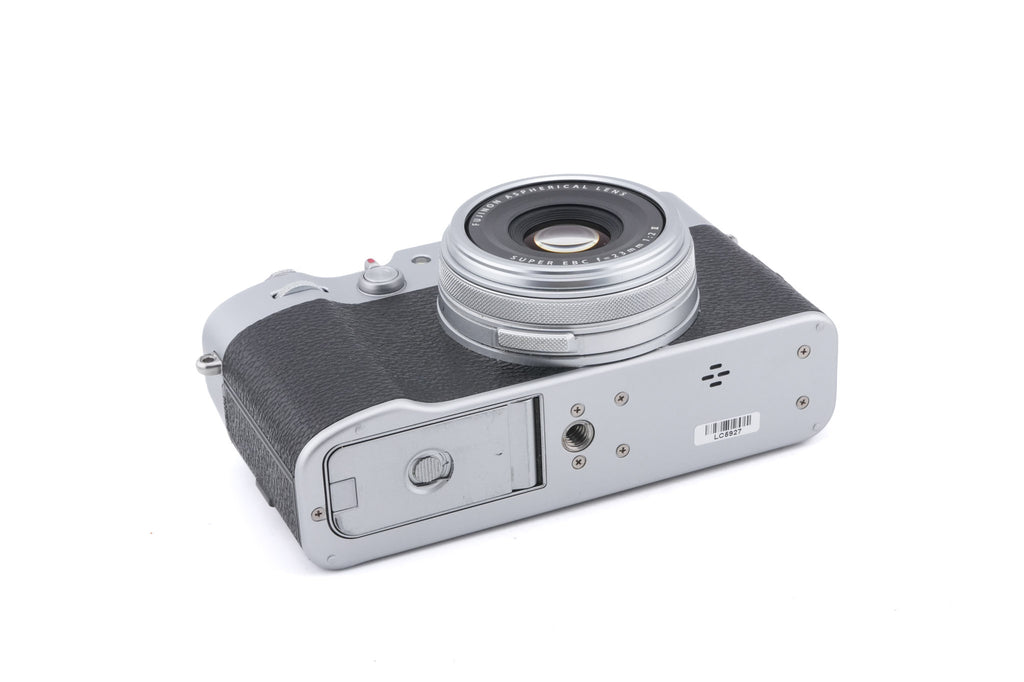 Fujifilm X100V