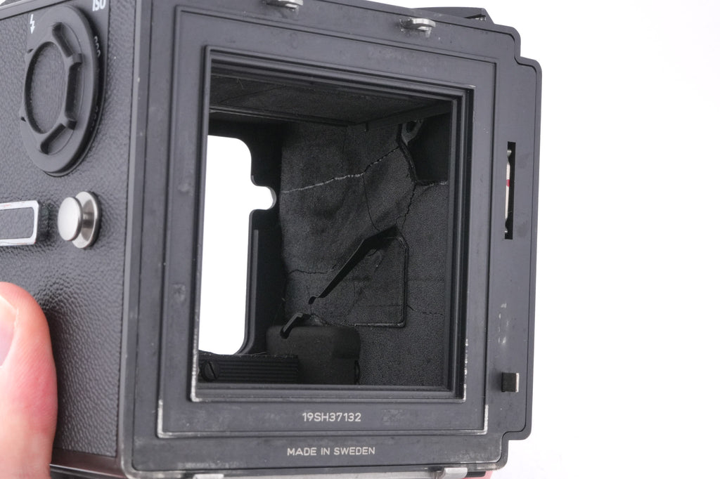Hasselblad 503CW (Black, 10246) + Acute Matte D Standard Focusing Screen (42204) + Waist Level Finder (New / Black, 42323) + A12N Film Magazine + 80mm f2.8 Planar T* CFE (20034)