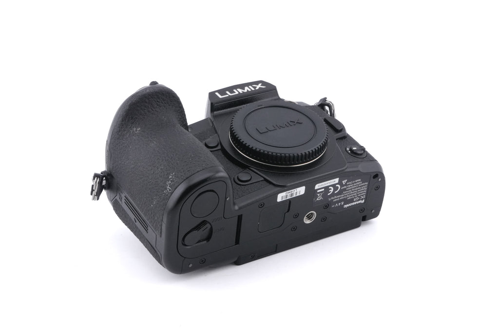 Panasonic Lumix DC-G9