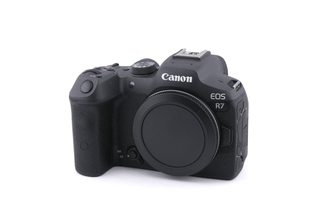 Canon EOS R7