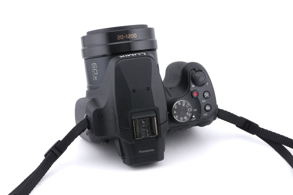 Panasonic Lumix DC-FZ82D