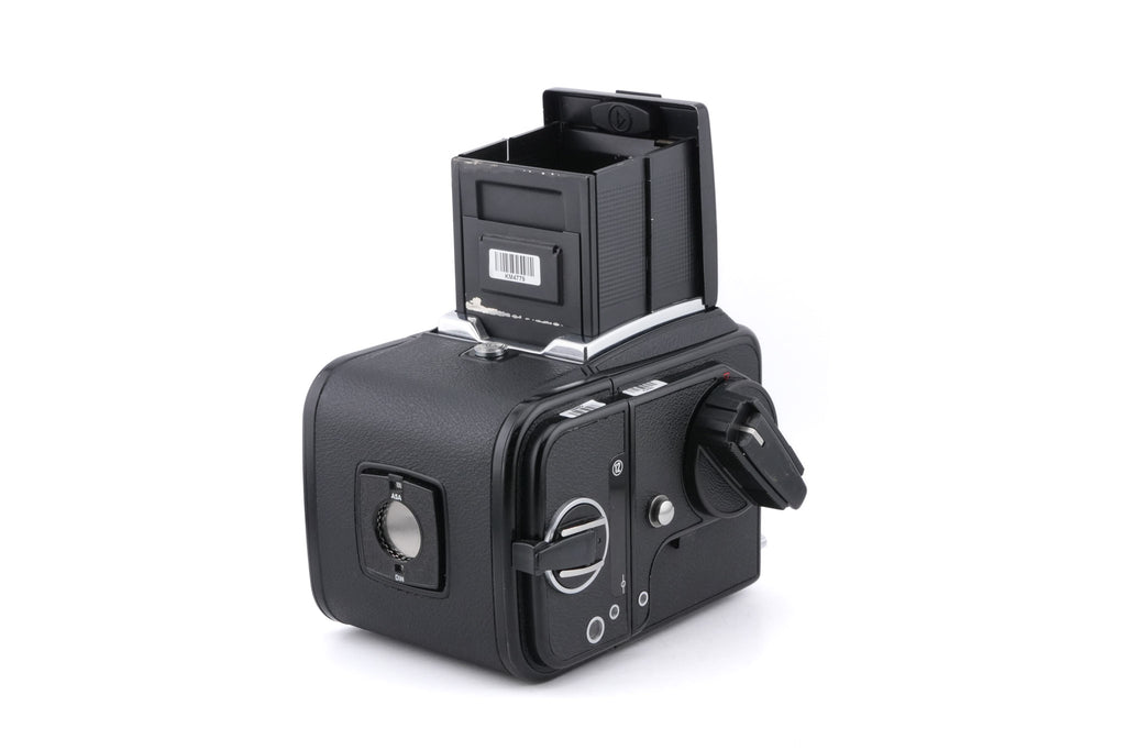 Hasselblad 500C/M (Black, 10170) + Rapid Winding Crank (44040) + A12 Film Magazine (Black, 30147) + Focusing Screen With Split-Image Rangefinder (42188) + Waist Level Finder (New / Black, 42323)