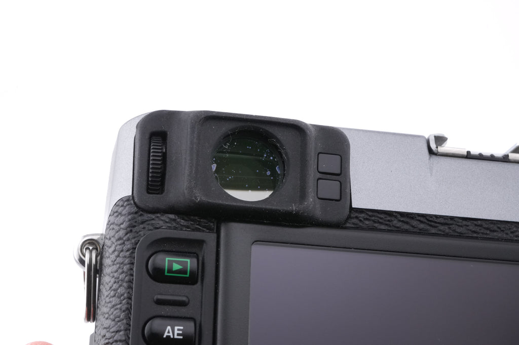 Fujifilm X100S
