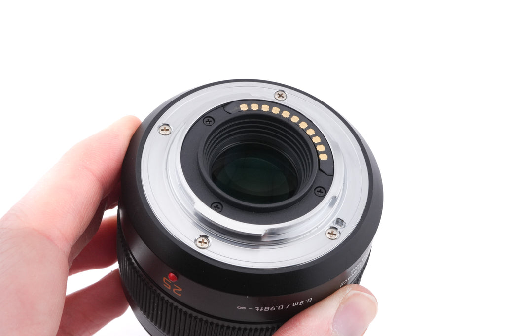 Panasonic 25mm f1.4 ASPH. Leica DG Summilux (H-X025)