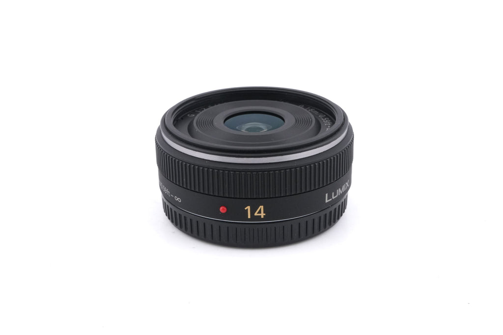 Panasonic 14mm f2.5 Lumix G ASPH. (H-H014)