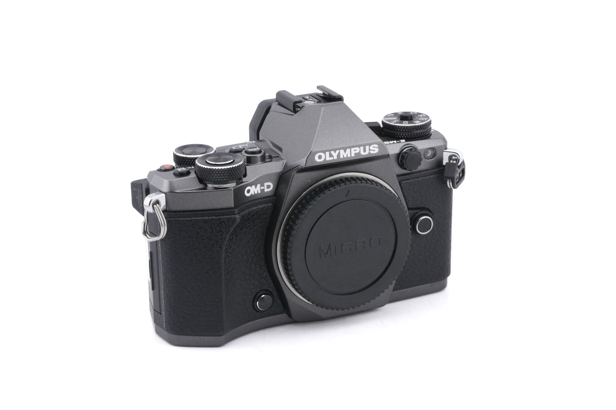 Olympus OM-D E-M5 Mark II + FL-LM3 Flash