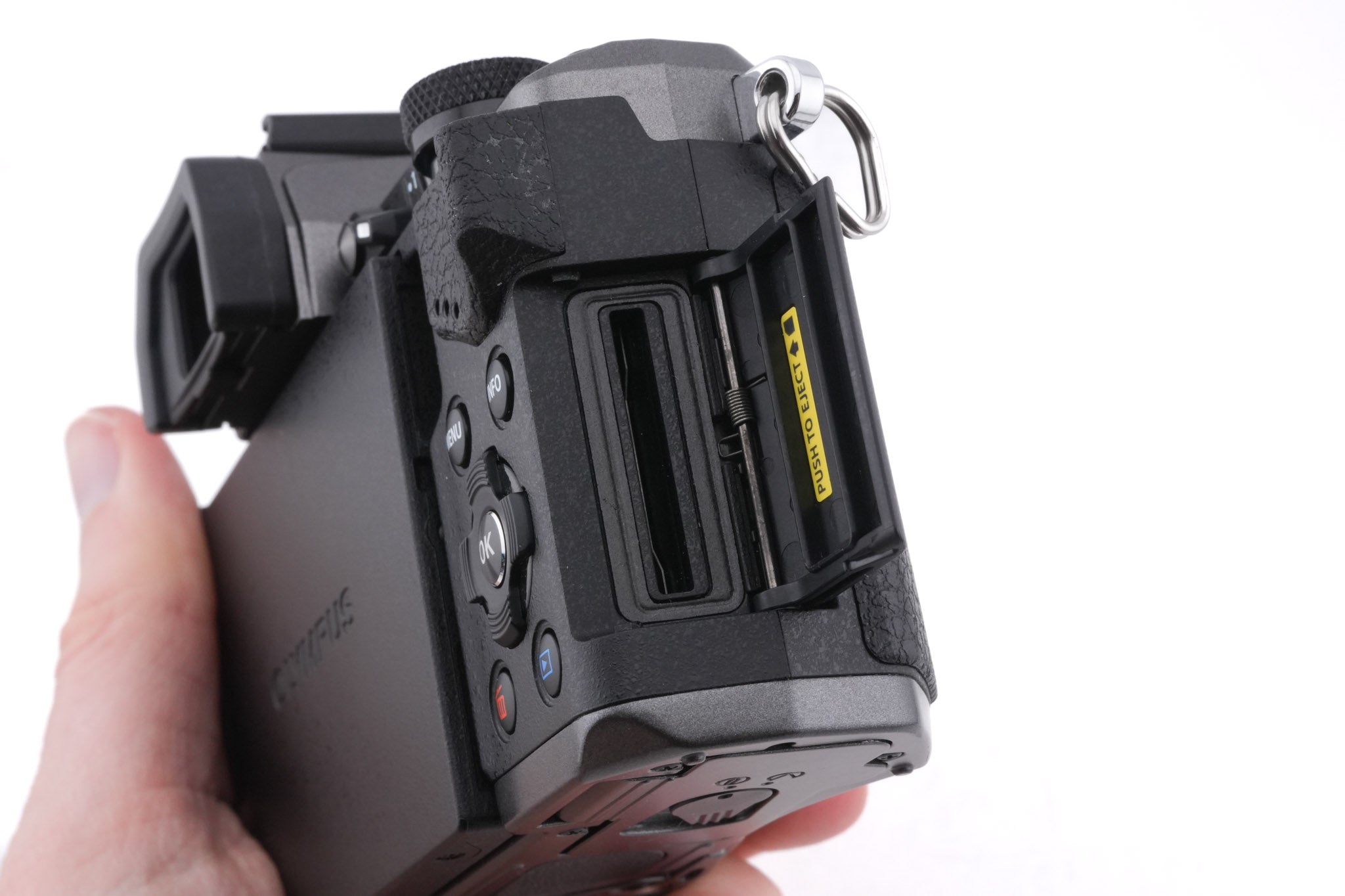 Olympus OM-D E-M5 Mark II + FL-LM3 Flash