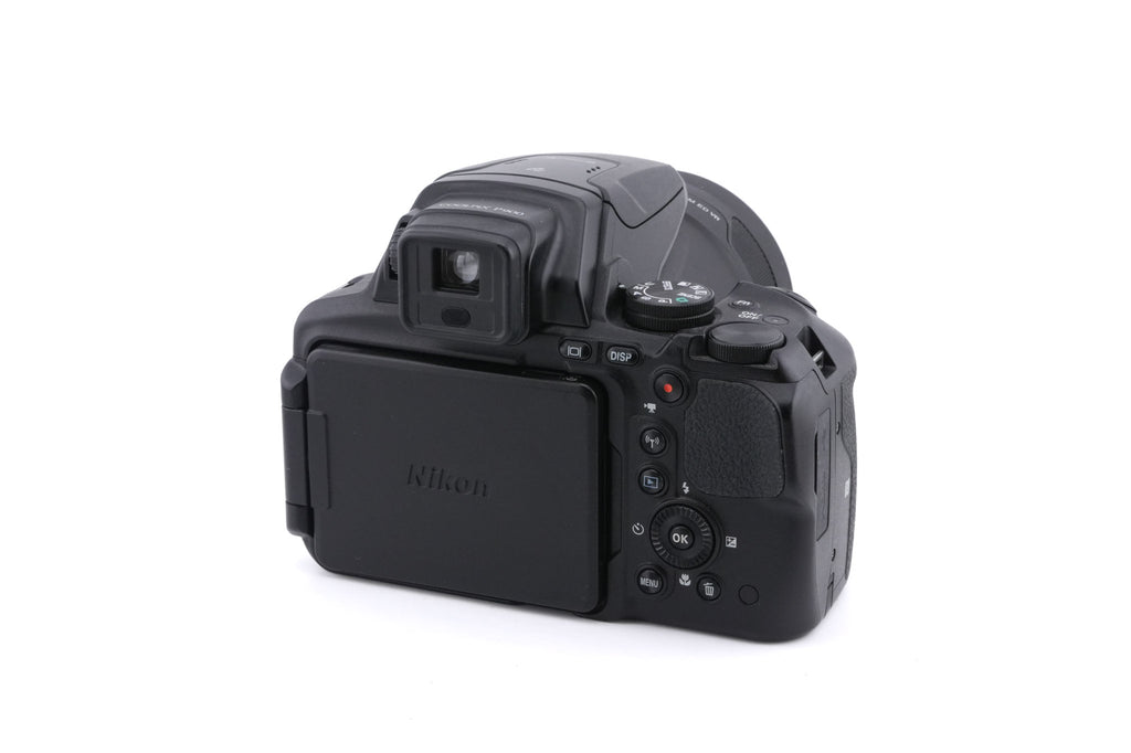 Nikon Coolpix P900