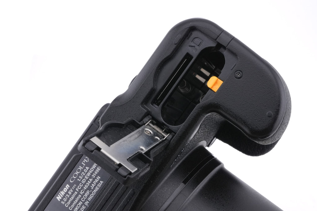 Nikon Coolpix P900