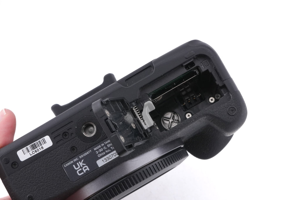 Canon EOS R50