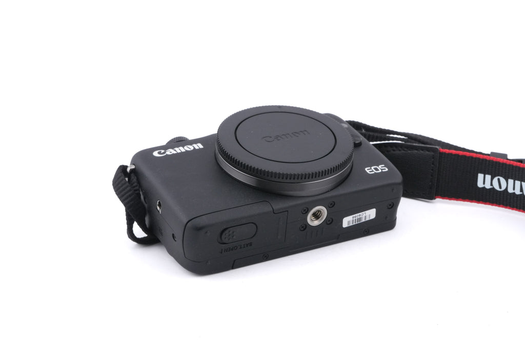 Canon EOS M10