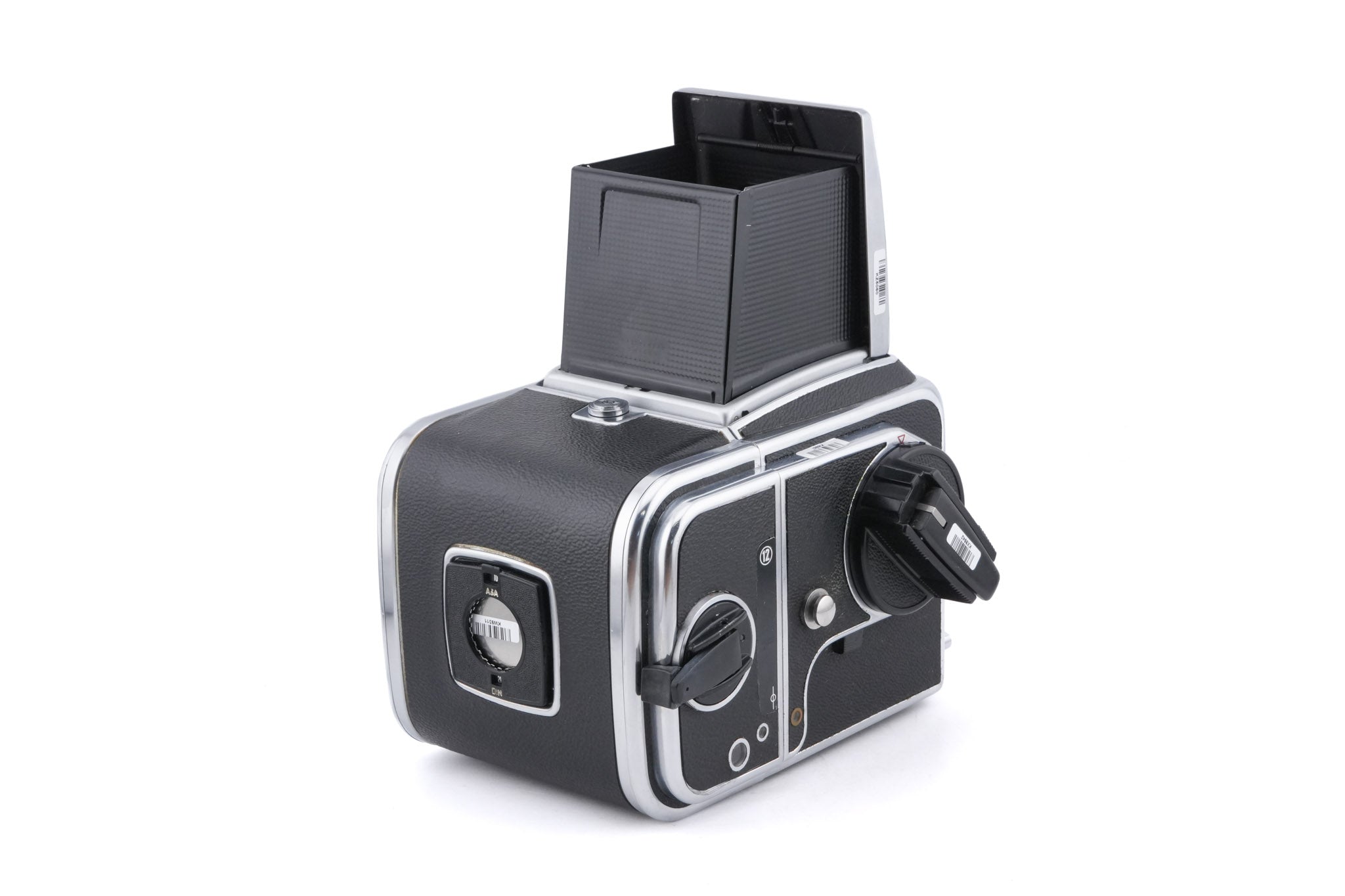 Hasselblad 500C/M (Silver, 10026) + Waist Level Finder (Old / Silver, 42021) + Rapid Winding Crank (44040) + A12 Film Magazine (Silver, 30074) + Standard Focusing Screen (42161)