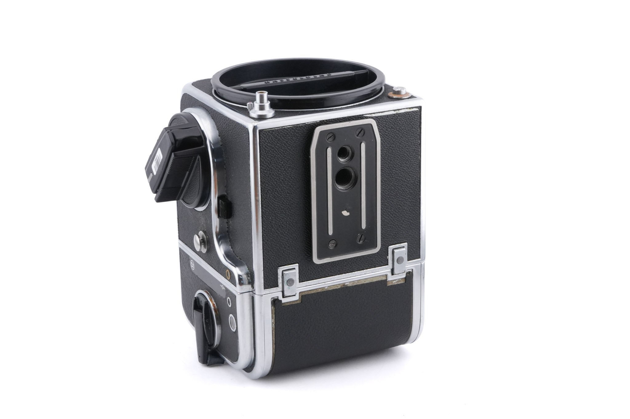 Hasselblad 500C/M (Silver, 10026) + Waist Level Finder (Old / Silver, 42021) + Rapid Winding Crank (44040) + A12 Film Magazine (Silver, 30074) + Standard Focusing Screen (42161)