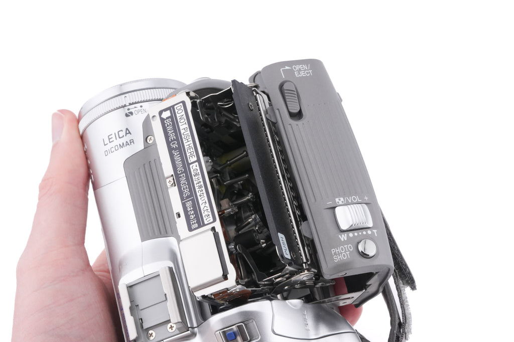 Panasonic NV-GS150