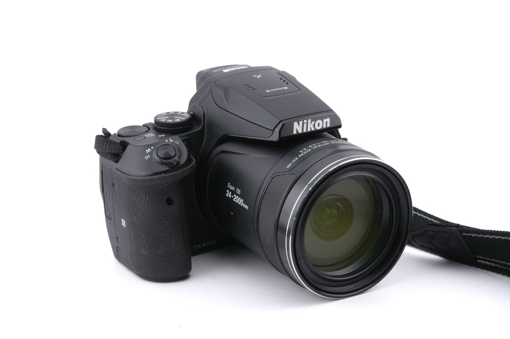 Nikon Coolpix P900