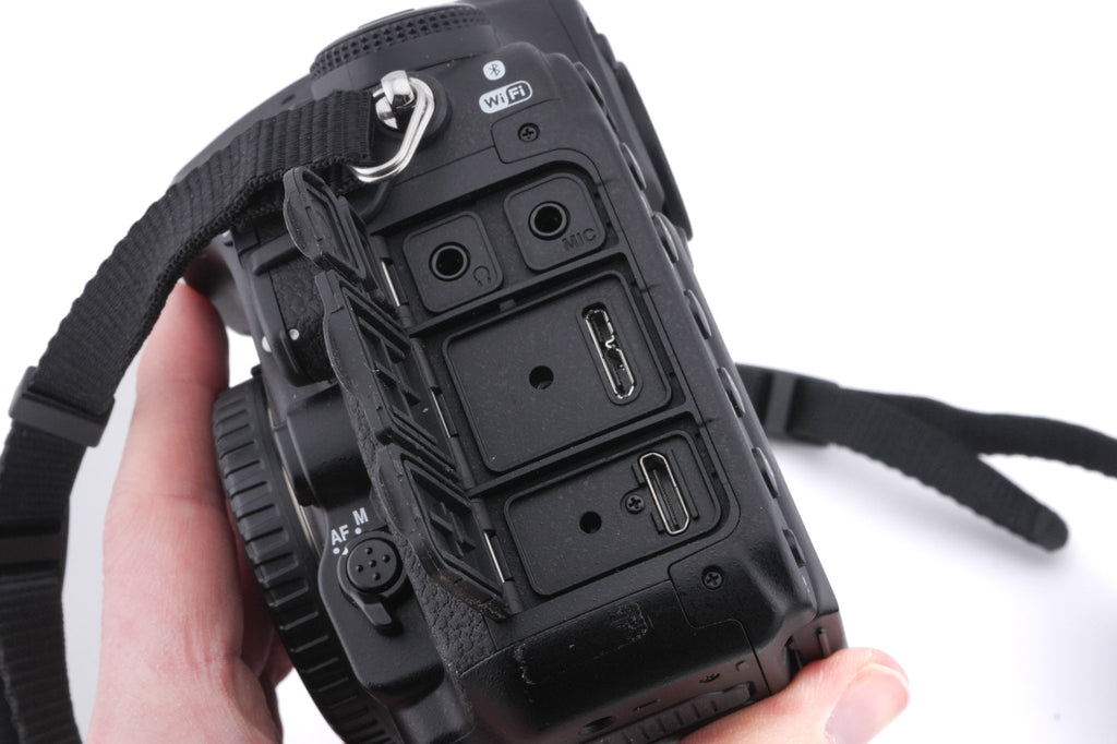 Nikon D850