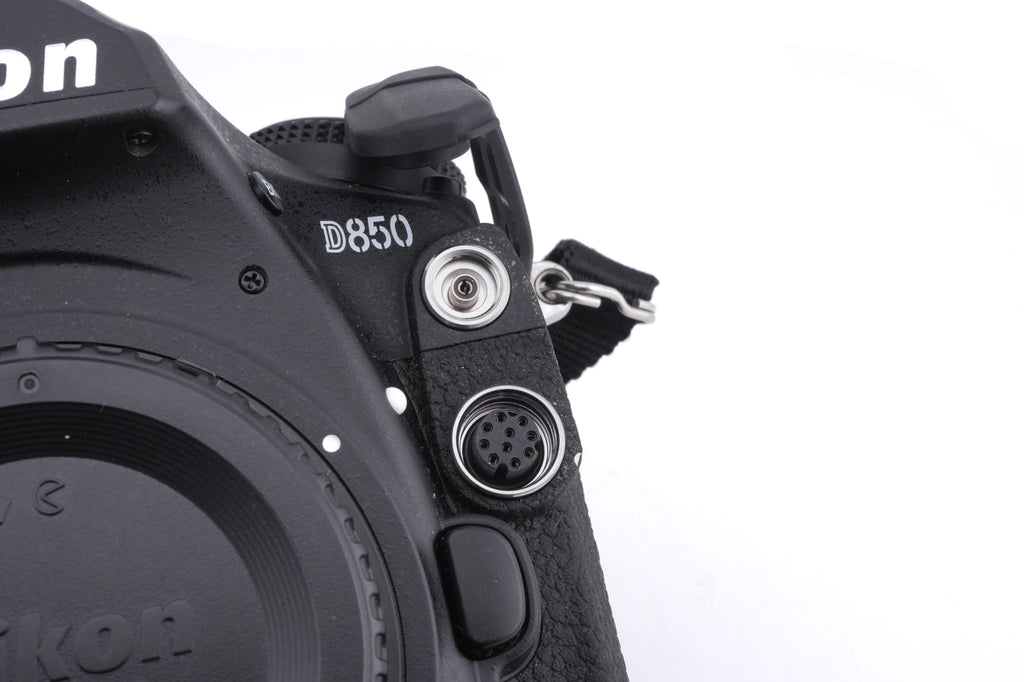 Nikon D850