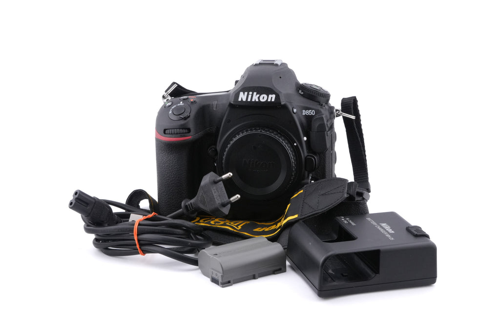Nikon D850