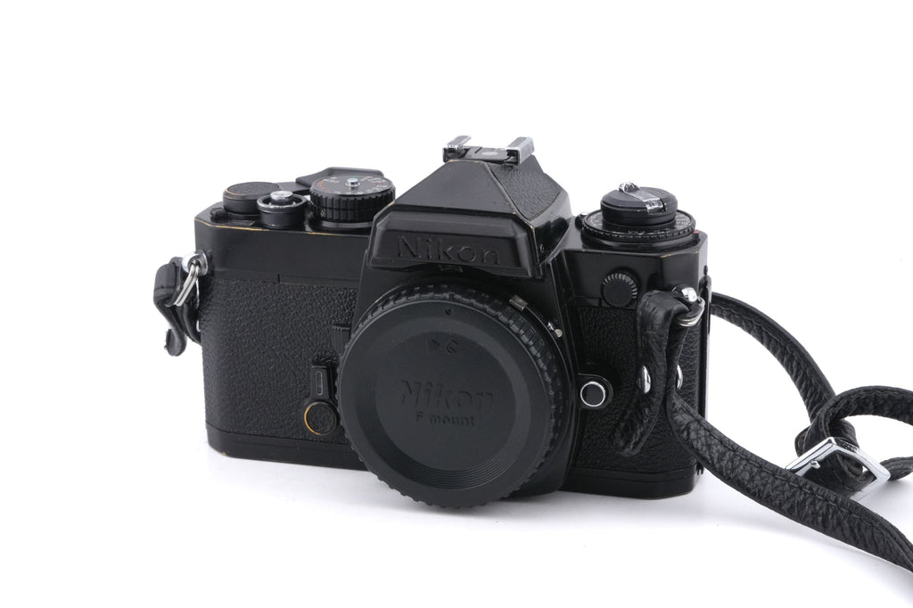Nikon FE