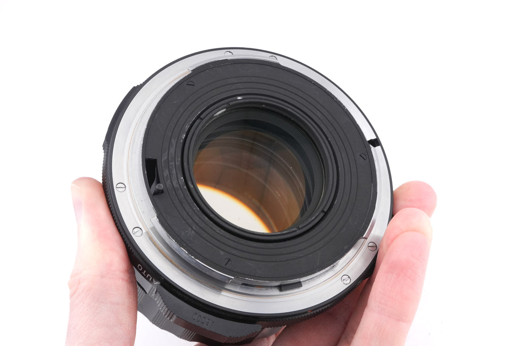 Pentax 105mm f2.4 Super-Multi-Coated Takumar 6X7