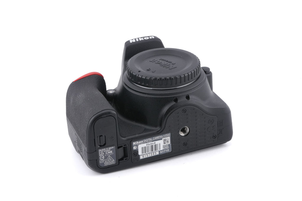 Nikon D3500