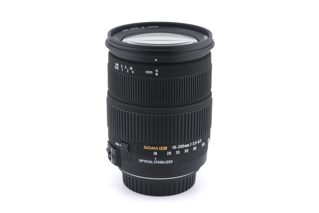 Sigma 18-200mm f3.5-6.3 DC OS