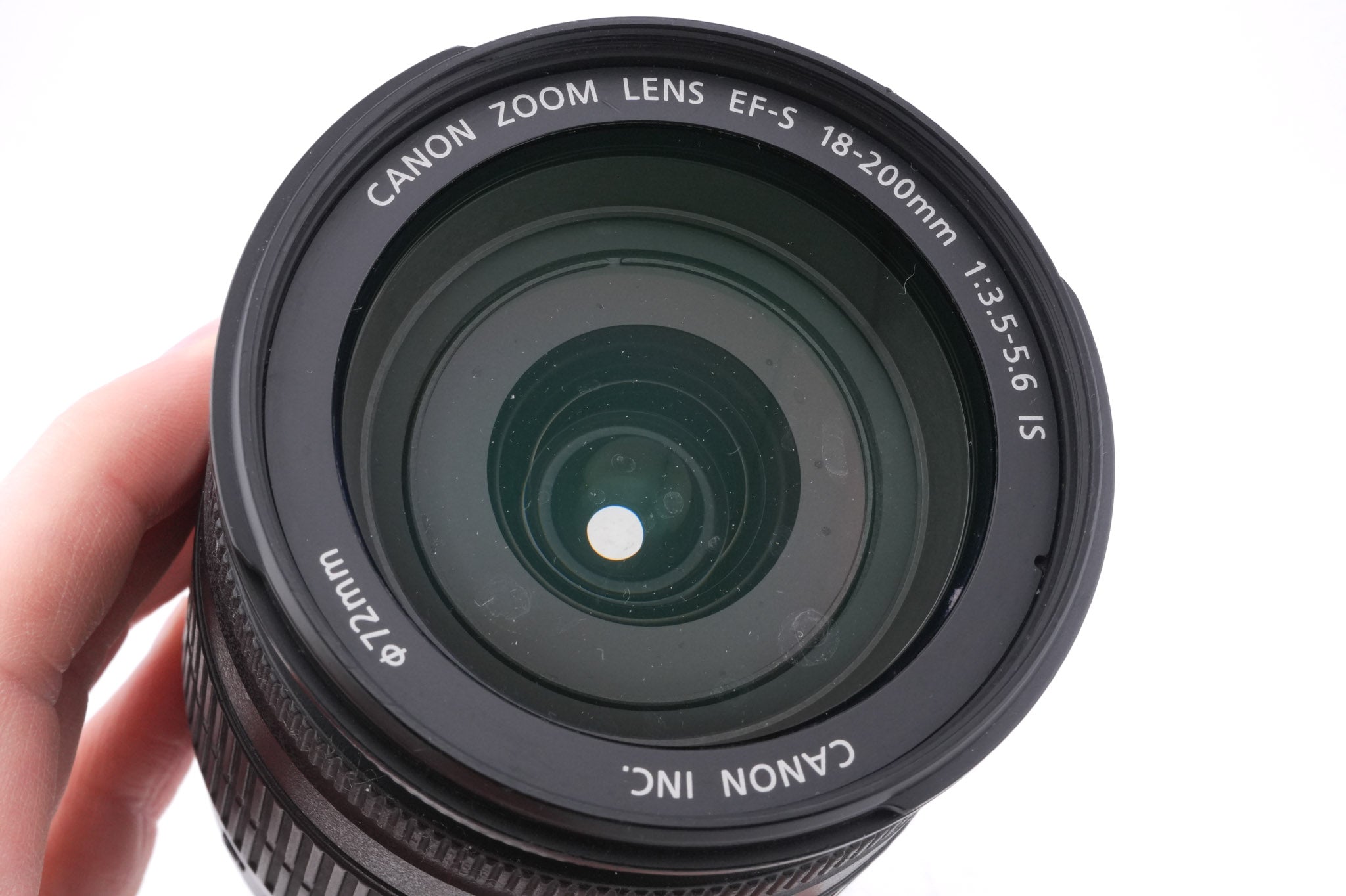 Canon 18-200mm f3.5-5.6 IS