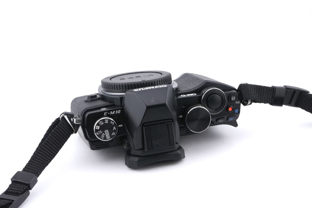 Olympus OM-D E-M10