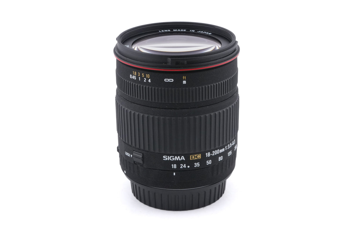 Sigma 18-200mm f3.5-6.3 DC