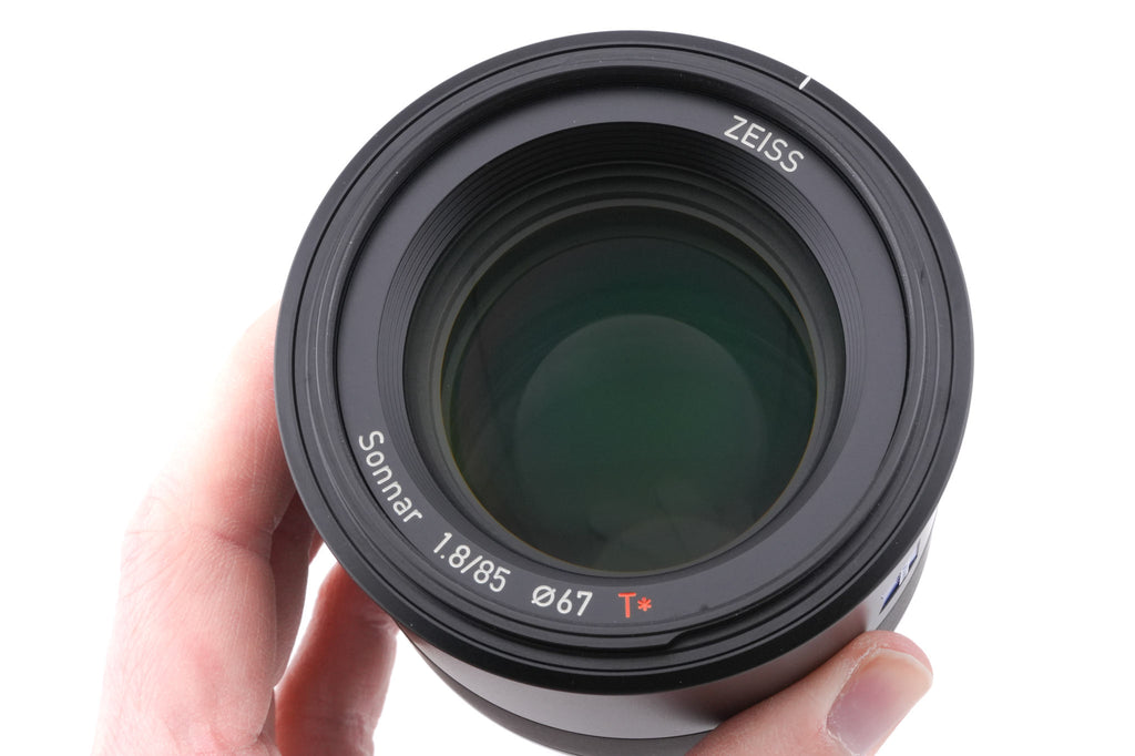 Carl Zeiss 85mm f1.8 Sonnar T* Batis