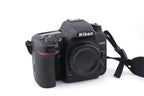 Nikon D7500