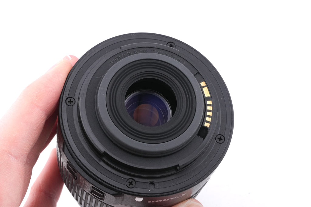 Canon 18-55mm f3.5-5.6 IS