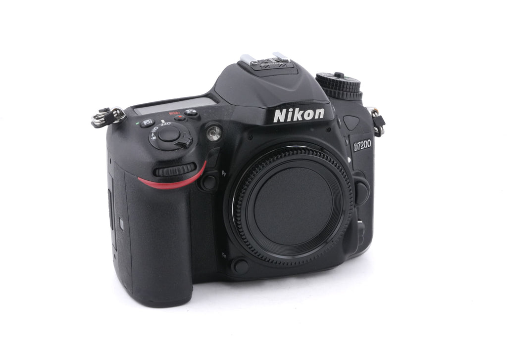 Nikon D7200