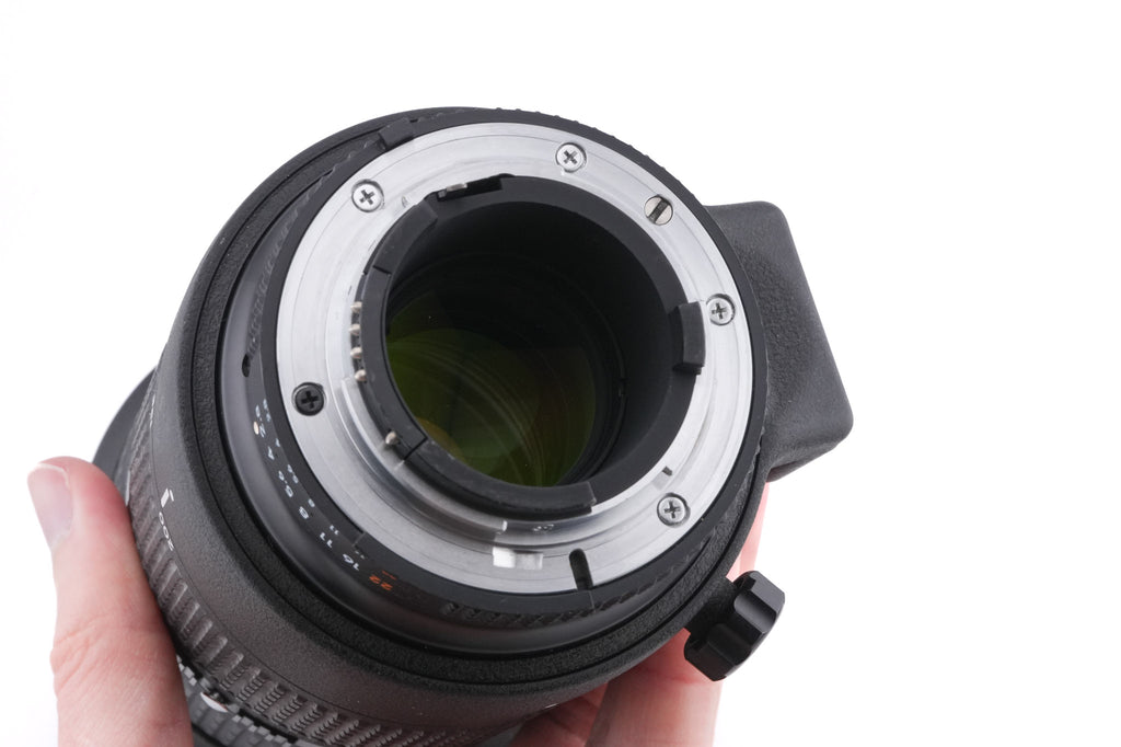 Nikon 80-200mm f2.8 AF Nikkor D ED (Second Version)