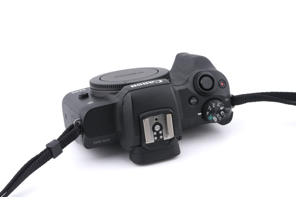 Canon EOS M50