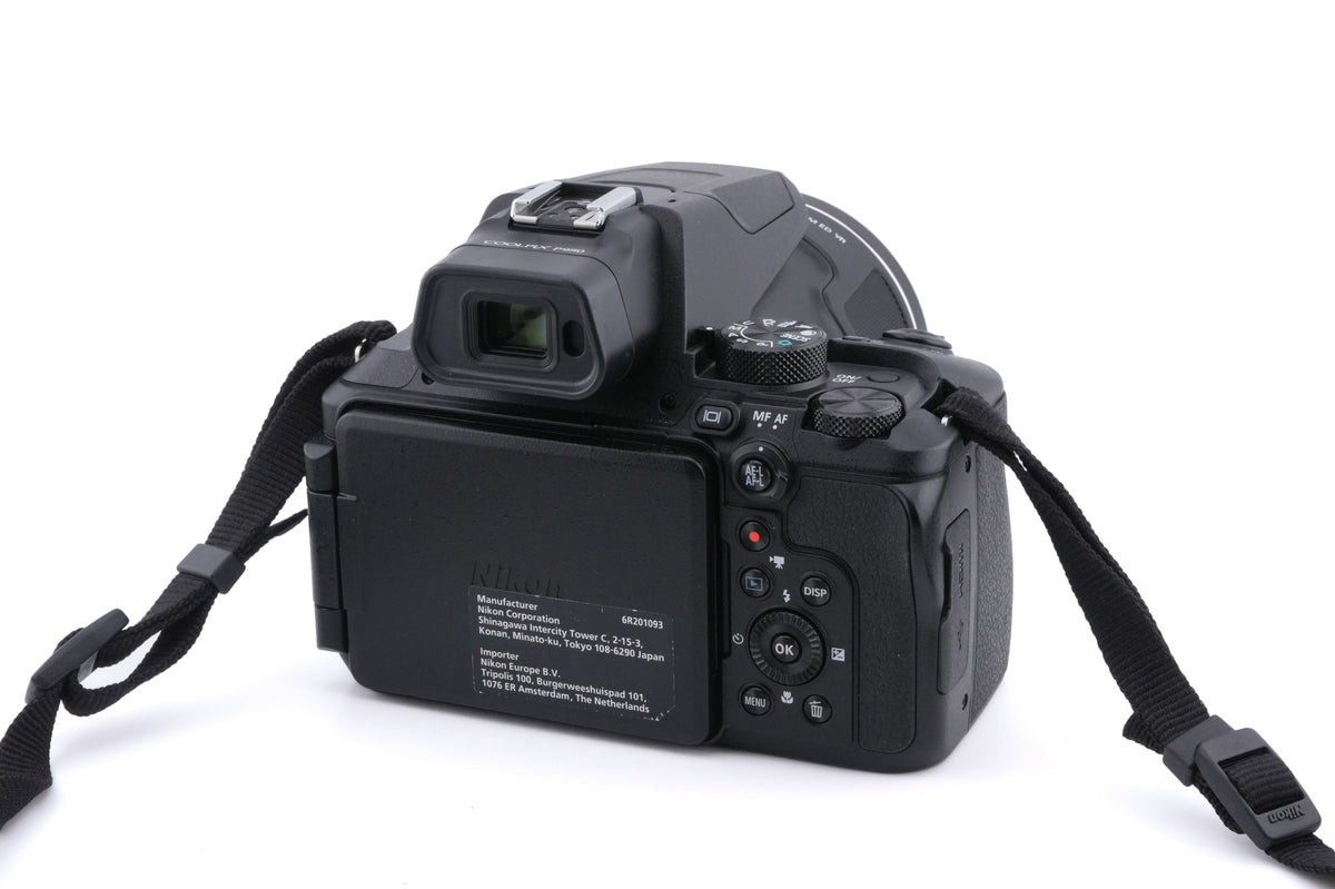 Nikon Coolpix P950