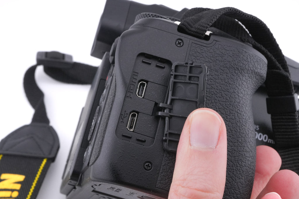 Nikon Coolpix P950