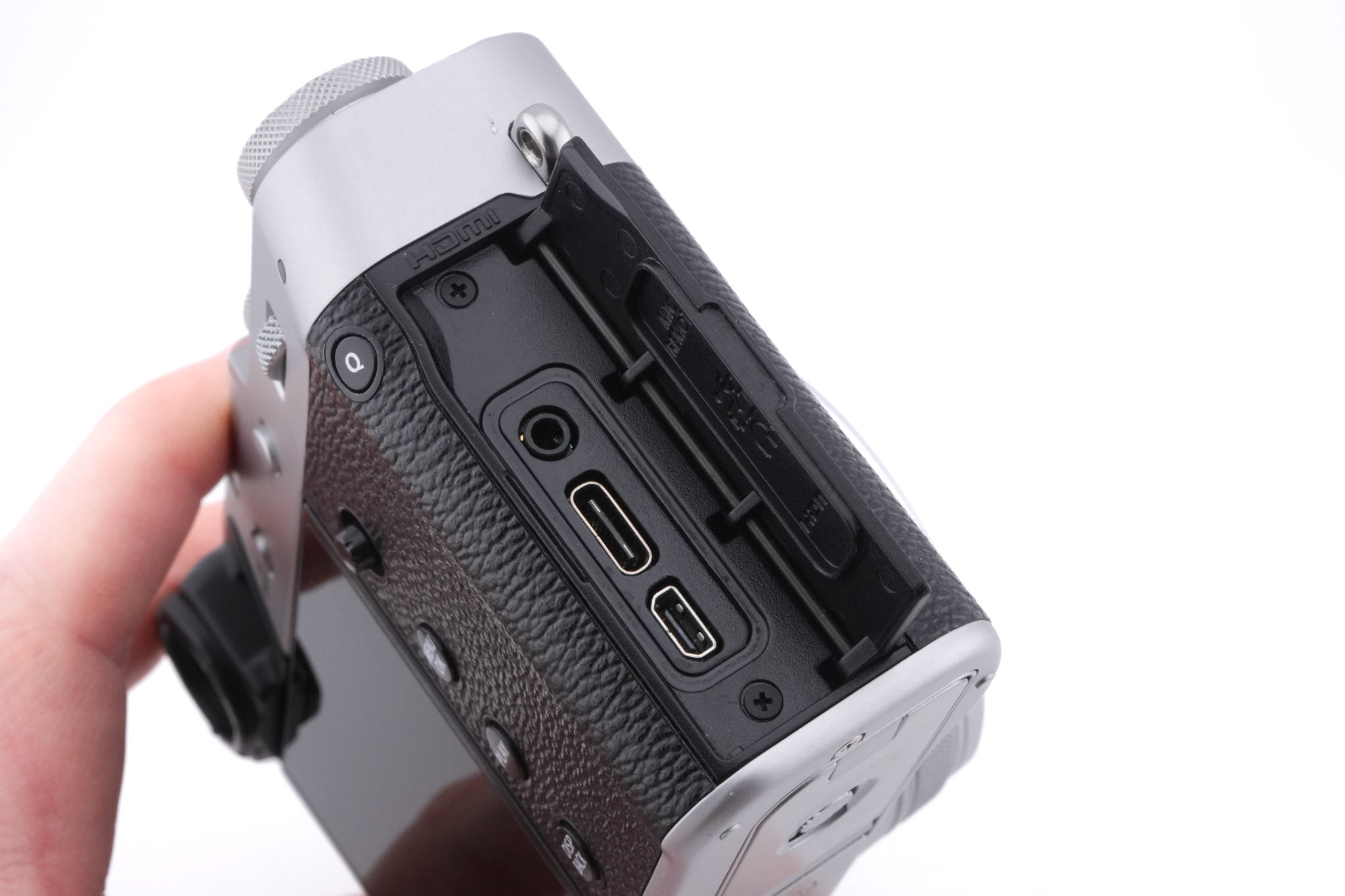 Fujifilm X100V