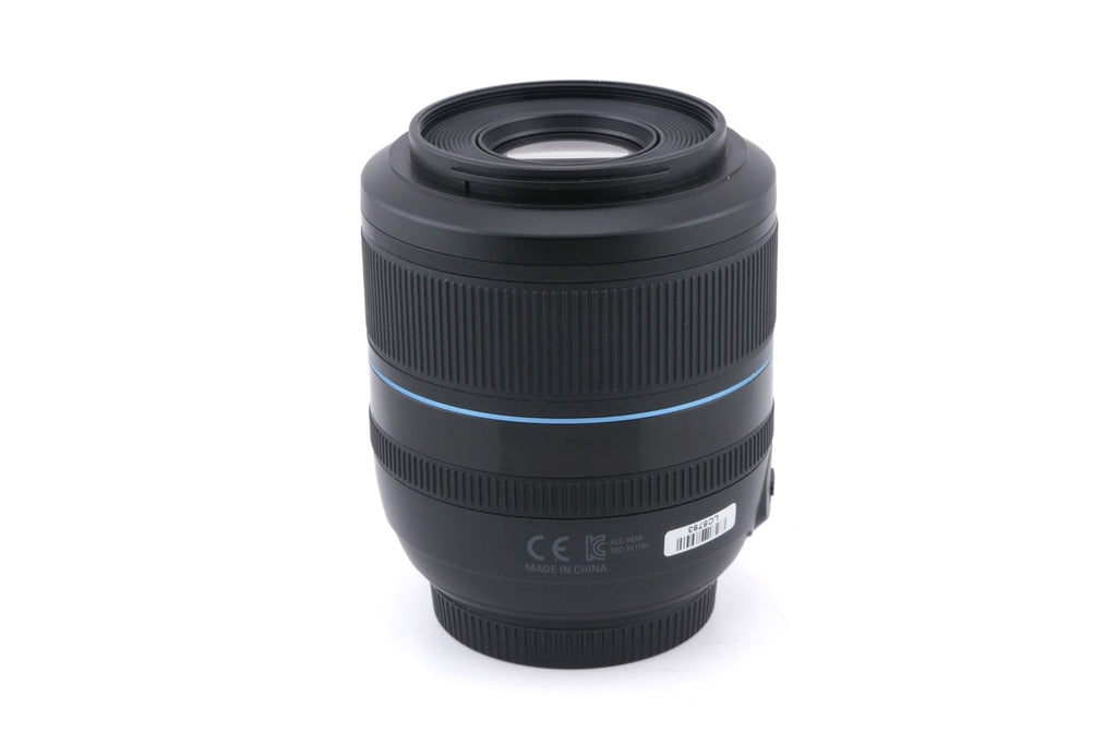 Samsung 60mm f2.8 Macro ED OIS SSA