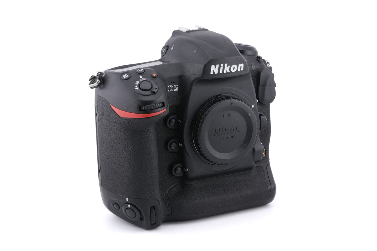 Nikon D5