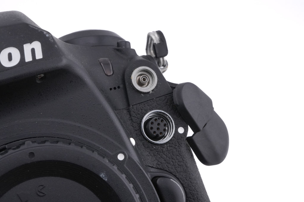 Nikon D5