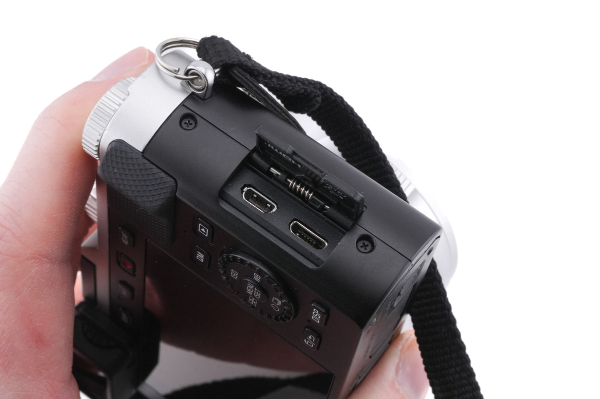 Leica D-Lux 7