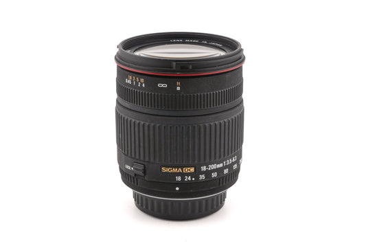 Sigma 18-200mm f3.5-6.3 DC Zoom - Lens