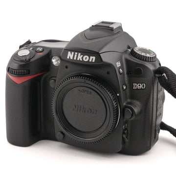 Nikon D90