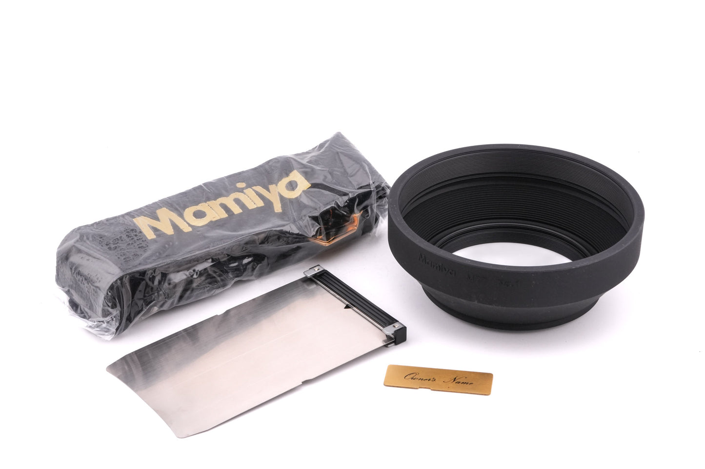 Mamiya RB67 Pro SD (Gold 50th Anniversary Edition) + 127mm f3.5 K/L L-A (Gold 50th Anniversary Edition) + 120 Pro-SD 6x7 Film Back (Gold 50th Anniversary Edition) + Waist Level Finder (Gold 50th Anniversary Edition)