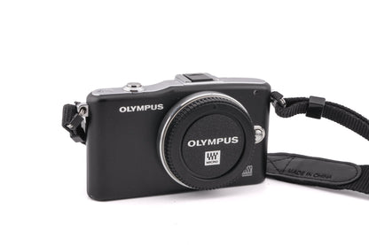 Olympus PEN E-PM1 + FL-LM1 Flash