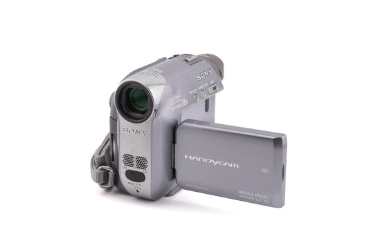 Sony Handycam DCR-HC42E - Camera