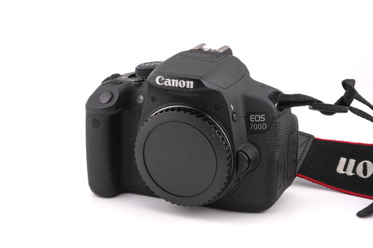 Canon EOS 700D